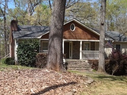  Forest Knoll Ct