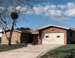  Hillcrest Ave