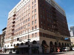  W 5th St Apt 1003