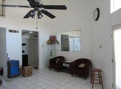  Meadowglen Ln Apt 112