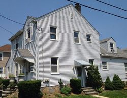  Pine St