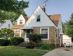  E 210th St