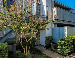  Brae Acres Rd Apt 809
