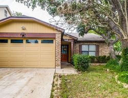  Cascade Oak Dr