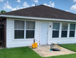  Honeyvine Dr