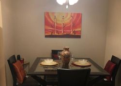  Des Plaines Ave Apt 2