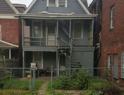  Center St