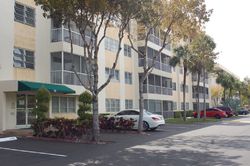  Sw 2nd Ave Apt 202g