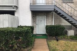  Brae Acres Rd Apt 111