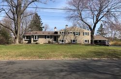  Circle Dr