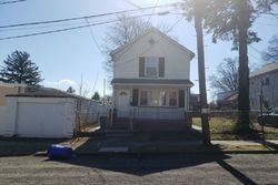  N 13th St