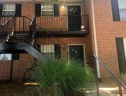  Baxter St Apt 403