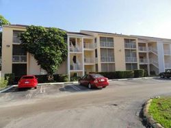  Sw 106th Ter Apt 618