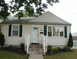  Lakehurst Ave