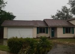  Glen Oaks Cir