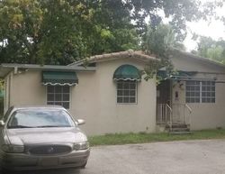  Sw 10th St