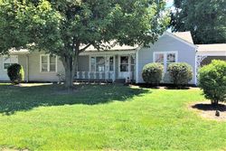  S Parkview Dr