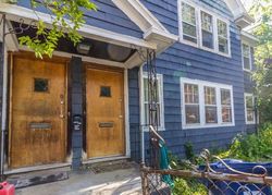  Hillside St