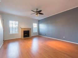  Pagewood Ln Apt 106