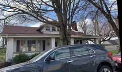  E Hendricks St
