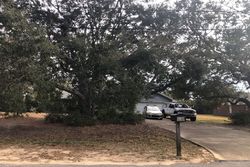  Hawthorne Dr
