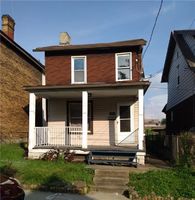 Dickson St
