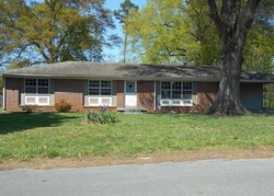  Greenfield Dr