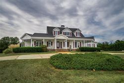  Grand Oaks Dr