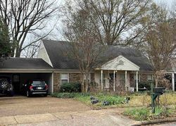  Colegrove St