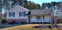  Greystone Ln Nw
