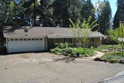  Ridgeway Dr